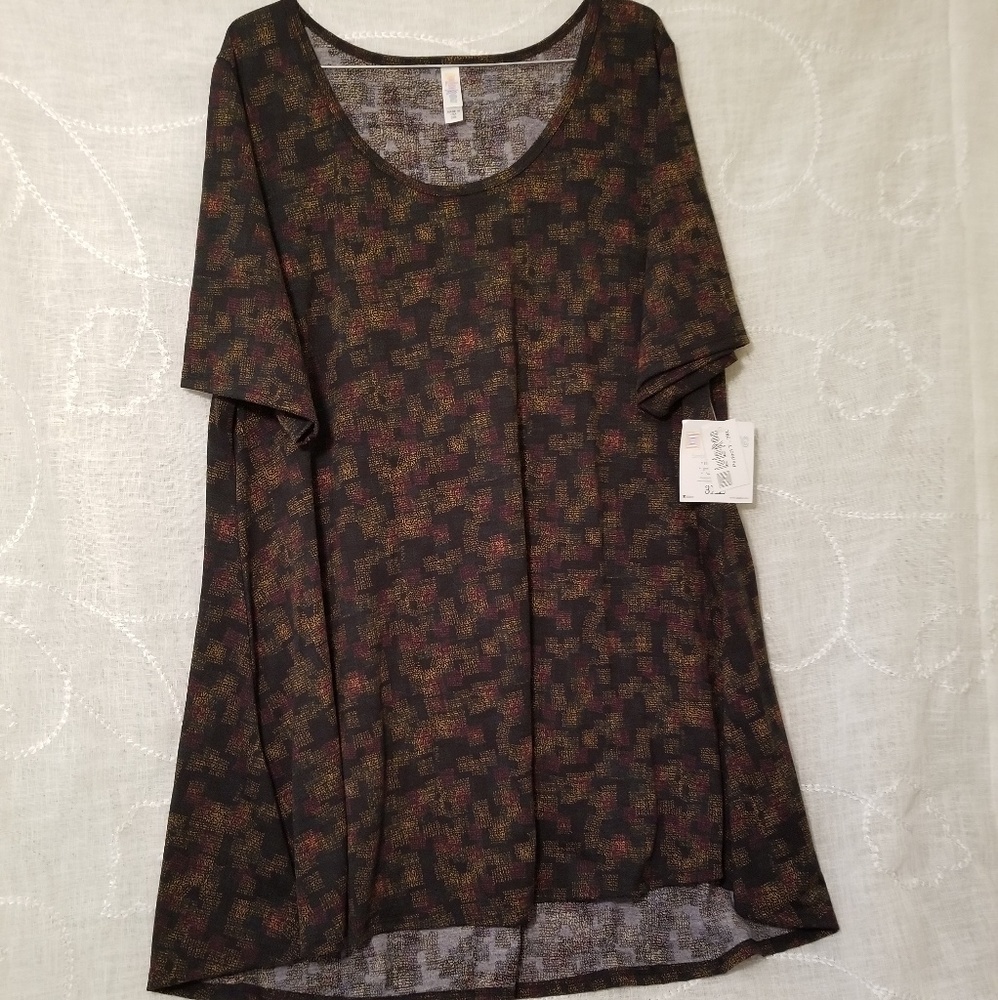 LulaRoe Perfect T
